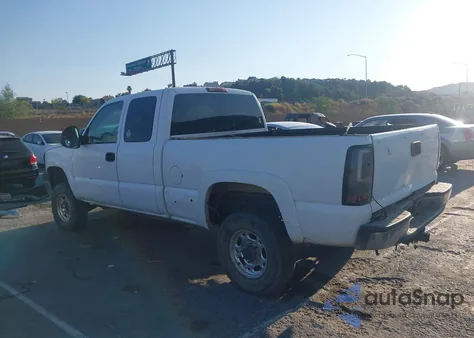 2007 Chevrolet Silverado 2500Hd Classic Lt1 z USA, uszkodzony, nr VIN 1GCHC29D07E128666